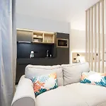 Elegante Y Luminoso En - Apto 3 By 아파트 *