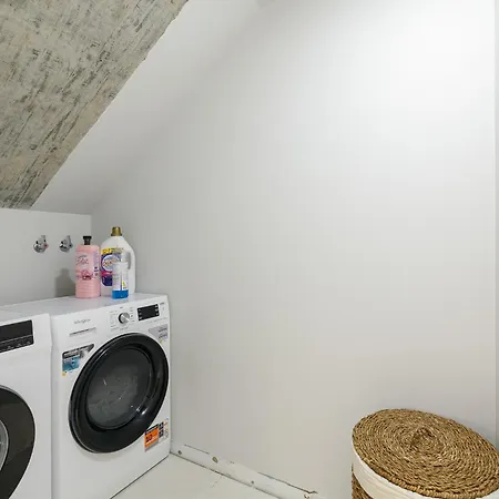 Elegante Y Luminoso En - Apto 3 By Appartamento