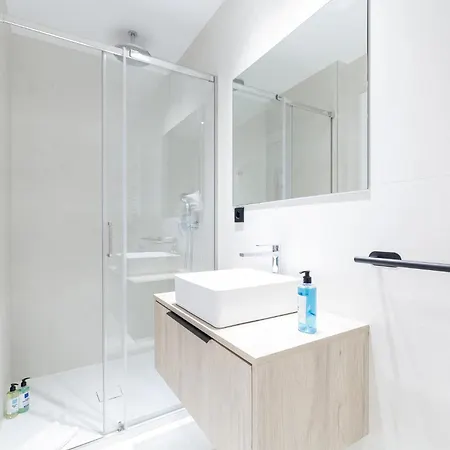 Elegante Y Luminoso En - Apto 3 By Appartamento