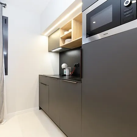 Elegante Y Luminoso En - Apto 3 By * Vigo