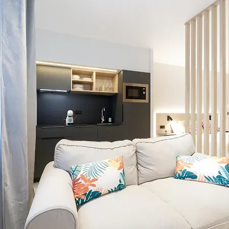 Elegante Y Luminoso En - Apto 3 By Appartamento *